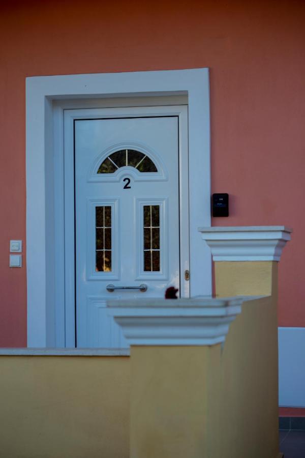 John Apartments First Floor Roda  Exterior foto